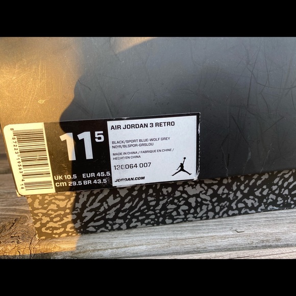 Jordan Retro 3 Black Blue Cement 2016 - Picture 4 of 4